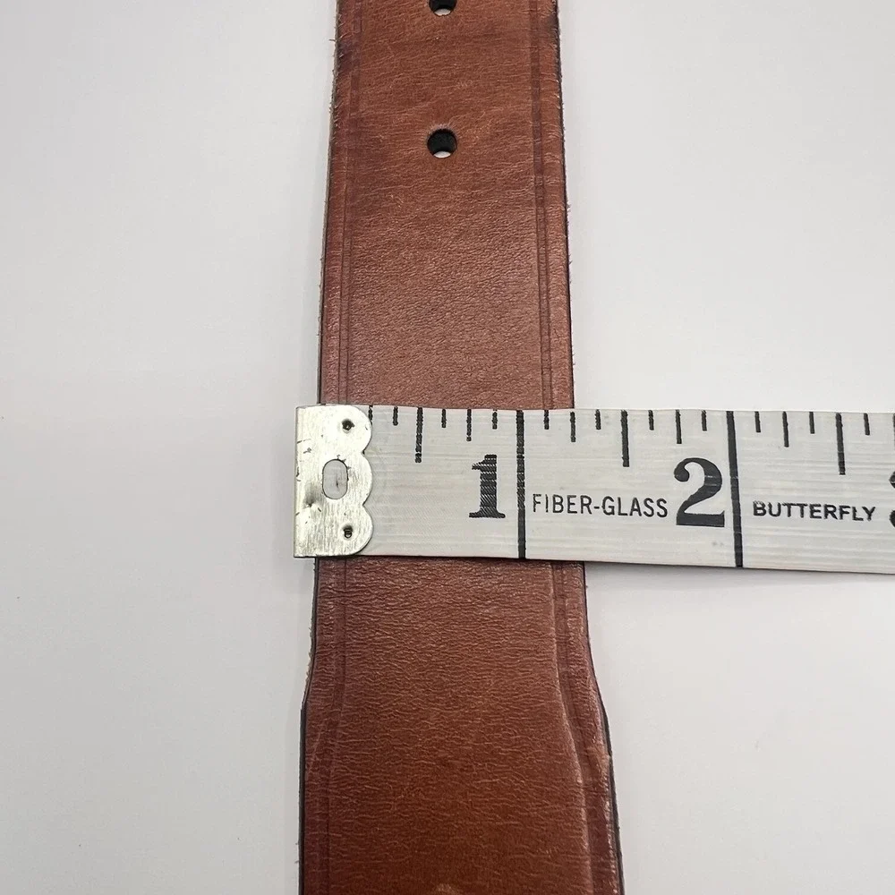 unbranded this belt